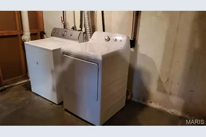 195 Clearview Drive, Florissant, MO 63033 - Photo 20