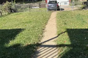 4755-57 Alaska Ave, Saint Louis, MO 63111 - Photo 6