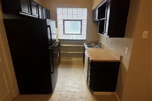 5043 Alaska St, Saint Louis, MO 63111 - Photo 2