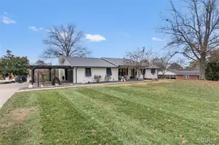 918 Donna Dr, Jackson, MO 63755 - Photo 2