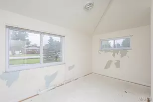 4540 Butler Hill Rd, Saint Louis, MO 63128 - Photo 34