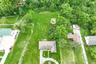 4536 Butler Hill Rd, Mehlville, MO 63128 - Photo 8