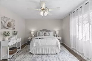 10022 Chardin Way, Saint Louis, MO 63128 - Photo 16