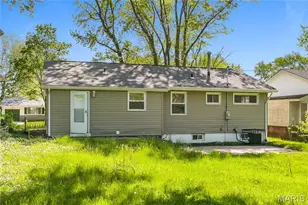 10117 Crown Point Dr, Saint Louis, MO 63136 - Photo 14