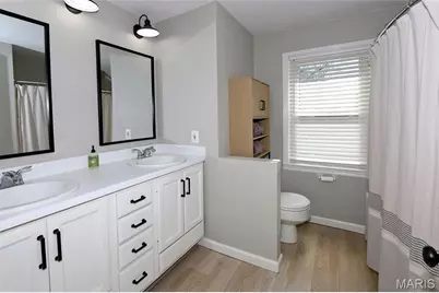 9845 Boulder Court, Rock Hill, MO 63119 - Photo 16