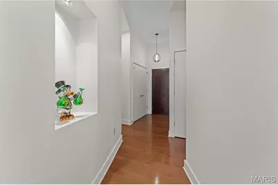 8025 Maryland Avenue #7G, Clayton, MO 63105 - Photo 12