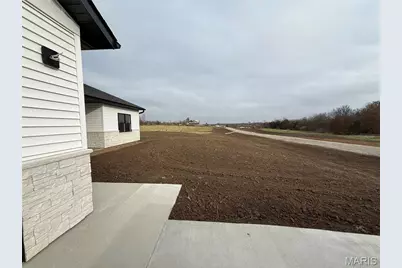11290 Green Acres Trail, Hannibal, MO 63401 - Photo 28