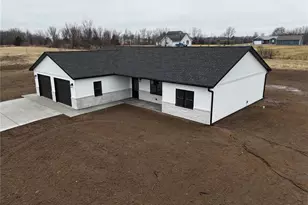 11290 Green Acres Trail, Hannibal, MO 63401 - Photo 32