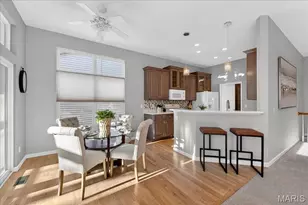 922 Ridgepointe Pl Cir, Lake Saint Louis, MO 63367 - Photo 14