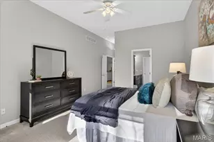 922 Ridgepointe Pl Cir, Lake Saint Louis, MO 63367 - Photo 32