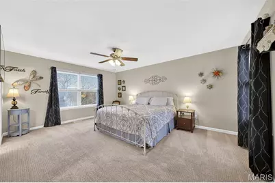 401 Valley Oaks Drive, Wentzville, MO 63385 - Photo 24