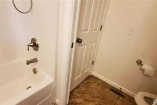 1707 Wakefield Dr, Saint Peters, MO 63376 - Photo 10