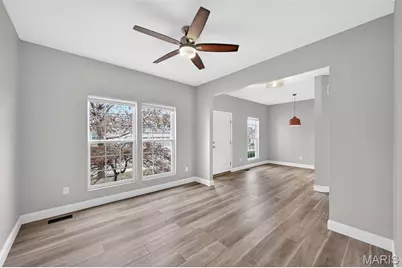 1290 Shorewinds Trail, Saint Charles, MO 63303 - Photo 6