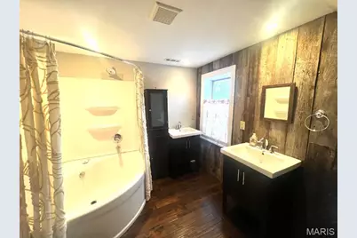 355 Dietrich Road, Ballwin, MO 63021 - Photo 10