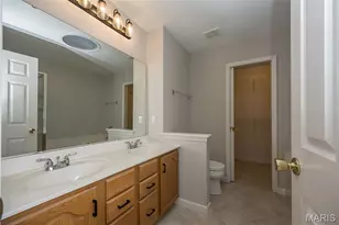 3166 Country Bluff Dr, Saint Charles, MO 63301 - Photo 30