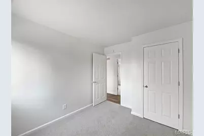 19 Deerpath Drive, Saint Peters, MO 63376 - Photo 4