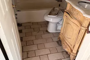 9422 Westchester Dr, Saint Louis, MO 63136 - Photo 22