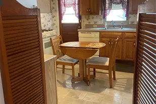 7 Wayne St, Saint Charles, MO 63301 - Photo 6