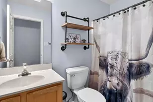 211 England Dr, O'Fallon, MO 63366 - Photo 32