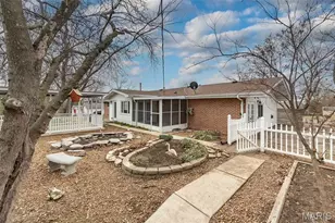 2949 Oetting Dr, Saint Charles, MO 63303 - Photo 40