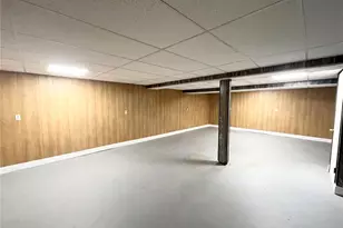 10700 Hallstead Dr, Saint Louis, MO 63136 - Photo 16