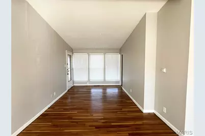 10700 Hallstead Drive, Saint Louis, MO 63136 - Photo 6