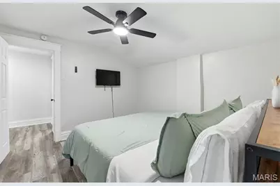 4449 W Belle Place, Saint Louis, MO 63108 - Photo 22