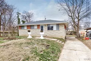 11711 Bridgevale Ave, Saint Louis, MO 63138 - Photo 2