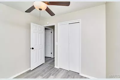 11711 Bridgevale Avenue, Saint Louis, MO 63138 - Photo 16