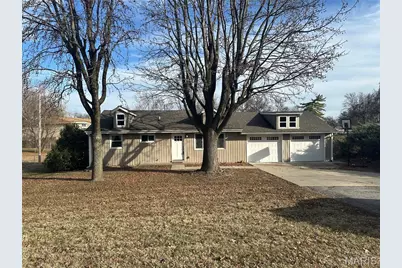 204 Hillsdale Drive, Ballwin, MO 63011 - Photo 2