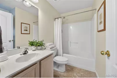 1601 Broadsword Lane, Lake Saint Louis, MO 63367 - Photo 14