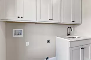 11924 Santino Ct, Creve Coeur, MO 63141 - Photo 20