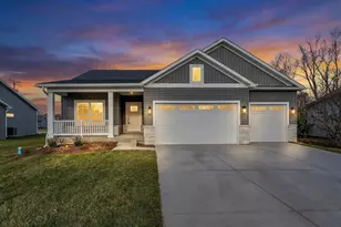 729 Norwich Dr, Saint Charles, MO 63301 - Photo 6