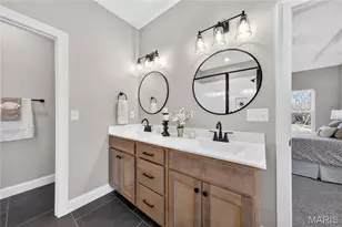 729 Norwich Dr, Saint Charles, MO 63301 - Photo 16