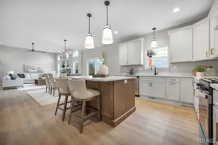 109 Timber Wind Dr, Wentzville, MO 63385 - Photo 16