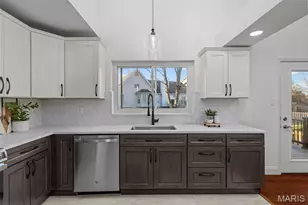 16712 Chesterfield Farms Dr, Chesterfield, MO 63005 - Photo 26