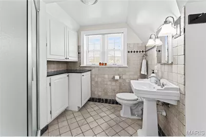 9140 White Avenue, Brentwood, MO 63144 - Photo 36