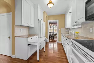 9140 White Ave, Brentwood, MO 63144 - Photo 20