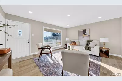 14 Longhenrich Drive, Florissant, MO 63031 - Photo 4