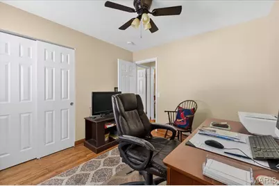4921 Deepwood Court, Saint Louis, MO 63128 - Photo 20