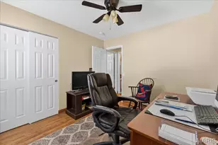 4921 Deepwood Ct, Saint Louis, MO 63128 - Photo 20