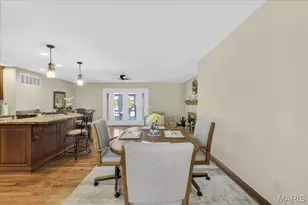 4921 Deepwood Ct, Saint Louis, MO 63128 - Photo 10