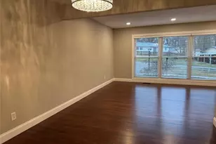 701 Fernview Dr, Creve Coeur, MO 63141 - Photo 14