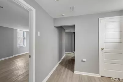 3325 Chippewa Street, Saint Louis, MO 63118 - Photo 6