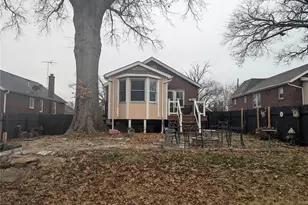 2366 Addie Ave, Saint Louis, MO 63114 - Photo 32