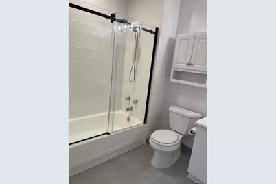 2332 S 13th Street, Saint Louis, MO 63104 - Photo 4