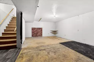 518 Fox Crest Dr, Hazelwood, MO 63042 - Photo 20