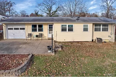 3560 Tremont Drive, Florissant, MO 63033 - Photo 52