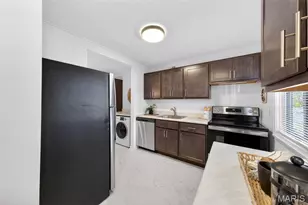 1832 Gascony Parc Dr, Lake Saint Louis, MO 63367 - Photo 10