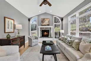 12897 Thornhill Ct, Town and Country, MO 63131 - Photo 16